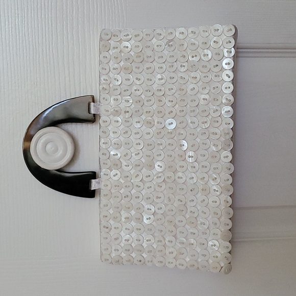 ๐๐HP๐๐Beads and Shell Buttons bag - Picture 2 of 13